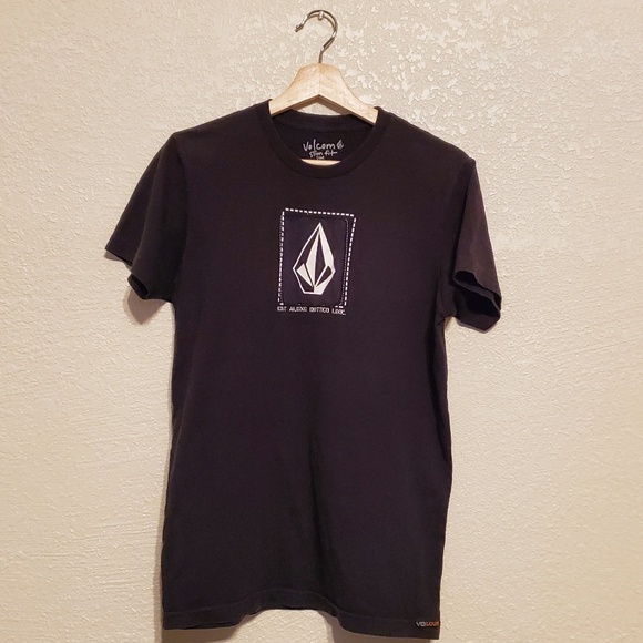 volcom slim fit t shirt